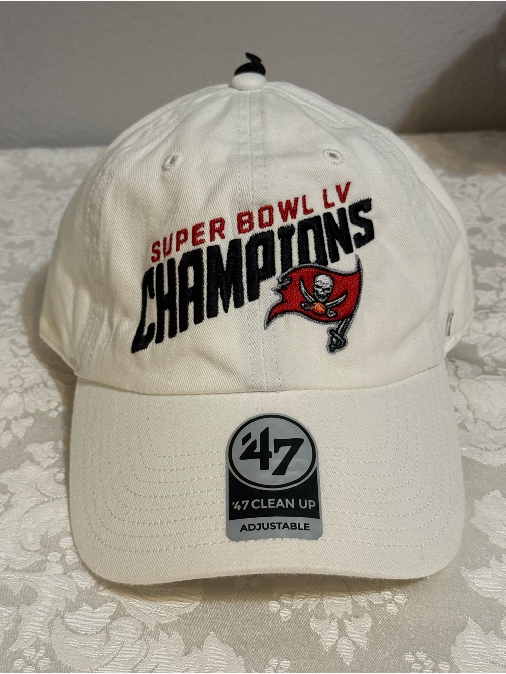 Super Bowl LV 55 Tampa Bay Buccaneers Champions White Hat NEW Football Tom Brady